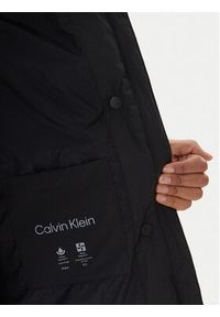 Calvin Klein Jeans Kurtka zimowa LV047D507G Czarny Regular Fit. Kolor: czarny. Materiał: syntetyk. Sezon: zima #2