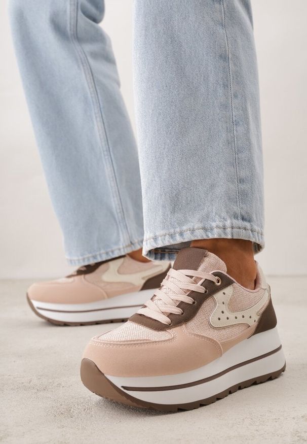 Born2be - Różowe Sneakersy na Grubej Podeszwie z Perforacją i Tweedowymi Wstawkami Idaphyphe. Okazja: na co dzień. Kolor: różowy. Materiał: jeans