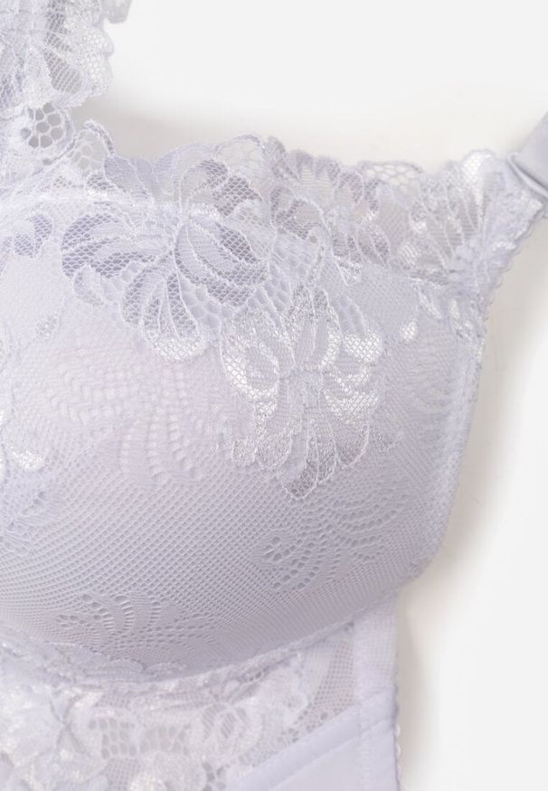 Born2be - Biały Klasyczny Biustonosz Zdobiony Koronką Idarodia. Kolor: biały. Materiał: koronka. Wzór: aplikacja, koronka