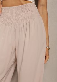 Renee - Beżowe Spodnie Kuloty High Waist z Gumką w Talii Lipadre. Stan: podwyższony. Kolor: beżowy. Długość: krótkie