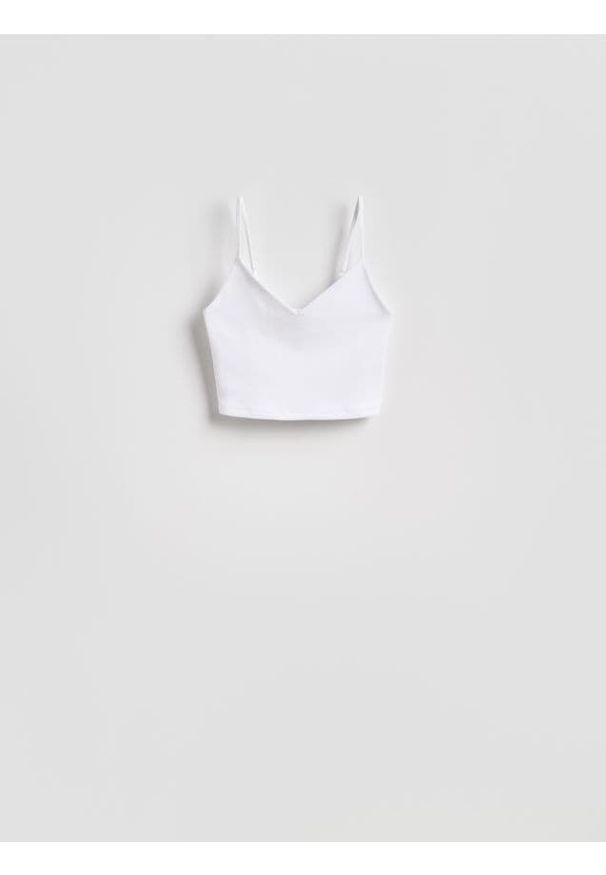 Reserved - Krótki top - biały. Kolor: biały. Materiał: bawełna, włókno. Długość: krótkie