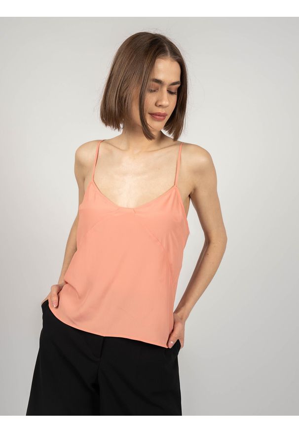 Patrizia Pepe Top | 1C1285/AV35 | Kobieta | Koralowy. Okazja: na co dzień. Typ kołnierza: dekolt w kształcie V. Kolor: pomarańczowy. Materiał: jedwab, acetat. Długość rękawa: na ramiączkach. Wzór: aplikacja. Styl: casual