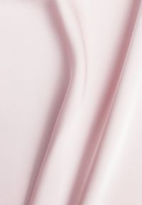 Born2be - Różowa Satynowa Spódnica z Lekko Rozkloszowanym Dołem Zinnemira. Kolor: różowy. Materiał: satyna. Styl: elegancki, klasyczny #4