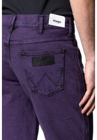 Wrangler - SPODENKI MĘSKIE WRANGLER DENIM SHORT PURPLE POP W14CRJ202. Materiał: denim. Wzór: jednolity #9