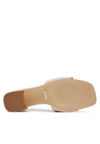 Guess Klapki Gals FLJGAS LEA03 Écru. Kolor: kremowy. Materiał: skóra #4