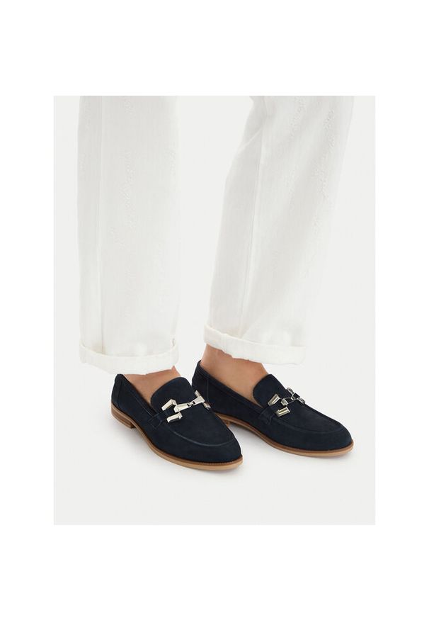 Loafersy Caprice. Kolor: niebieski