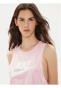 Nike Top CW2206 Różowy Regular Fit. Kolor: różowy. Materiał: bawełna
