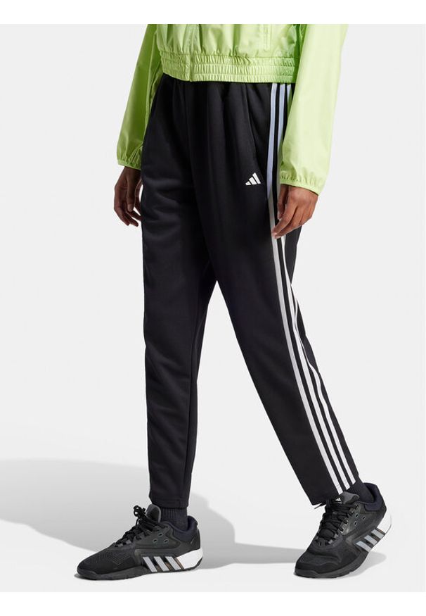Adidas - adidas Spodnie dresowe Train Essentials HZ5646 Czarny Loose Fit. Kolor: czarny. Materiał: syntetyk