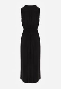 Renee - Czarna Sukienka Thesarpia. Kolor: czarny. Materiał: wiskoza, tkanina. Długość rękawa: na ramiączkach. Wzór: jednolity, gładki. Typ sukienki: kopertowe. Styl: klasyczny. Długość: maxi #3