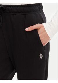 U.S. Polo Assn. Spodnie dresowe WUP1513 Czarny Regular Fit. Kolor: czarny. Materiał: syntetyk #3
