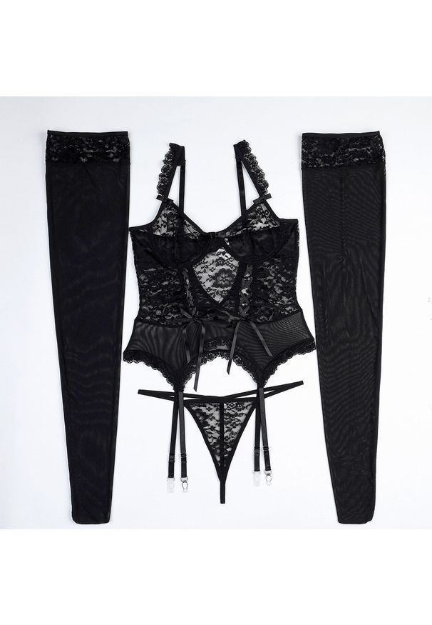 Intica - Gorset koronkowy z regulowanymi paskami na romantyczne wieczory Maliyah. Kolor: czarny. Materiał: koronka. Wzór: paski, koronka