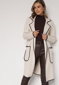 Born2be - Beżowy Kardigan Ozdobiony Lamówką Tusbena. Okazja: na co dzień. Kolor: beżowy. Materiał: jeans. Wzór: aplikacja. Styl: casual, elegancki #3