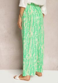 Renee - Zielone Spodnie z Szerokimi Nogawkami z Abstrakcyjnym Wzorem i Gumką w Pasie Sarieta. Kolor: zielony #7