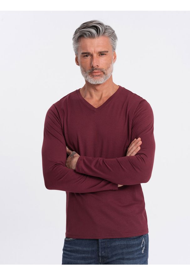 Ombre Clothing - Męski longsleeve bez nadruku z dekoltem w serek - bordowy V8 - Rozmiar: XXL. Okazja: na co dzień. Typ kołnierza: dekolt w serek. Kolor: czerwony. Materiał: materiał, bawełna. Długość rękawa: długi rękaw. Długość: długie. Wzór: gładki, jednolity. Styl: klasyczny, casual, elegancki
