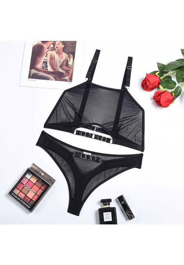 Intica - Komplet bielizny z topem i subtelnymi detalami Gerd. Kolor: czarny. Materiał: materiał. Długość: krótkie