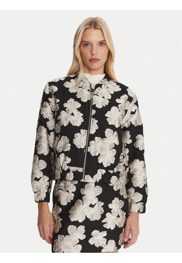 French Connection Kurtka bomber 75ZAF Czarny Boxy Fit. Kolor: czarny. Materiał: syntetyk