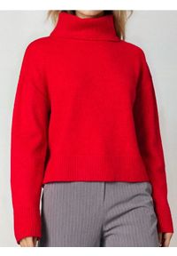 Sinsay - Gładki golf basic - czerwony. Typ kołnierza: golf. Kolor: czerwony. Wzór: gładki