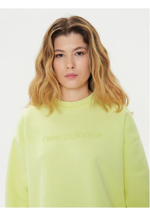 New Balance Bluza Hyper Density WT41556 Zielony Relaxed Fit. Kolor: zielony. Materiał: bawełna