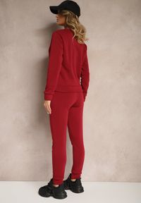 Renee - Bordowy Ocieplany Komplet Dresowy z Bawełny Zdobiony Cyrkoniami Bluza i Spodnie z Gumką Nelionis. Kolor: czerwony. Materiał: dresówka, bawełna. Wzór: aplikacja