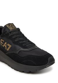 EA7 Emporio Armani Sneakersy X8X186 XK401 U106 Czarny. Kolor: czarny. Materiał: materiał