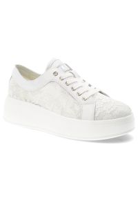 Białe Sneakersy S.Barski Eleganckie Koronkowe Obuwie Damskie. Zapięcie: sznurówki. Kolor: biały. Materiał: koronka. Szerokość cholewki: normalna. Sezon: lato