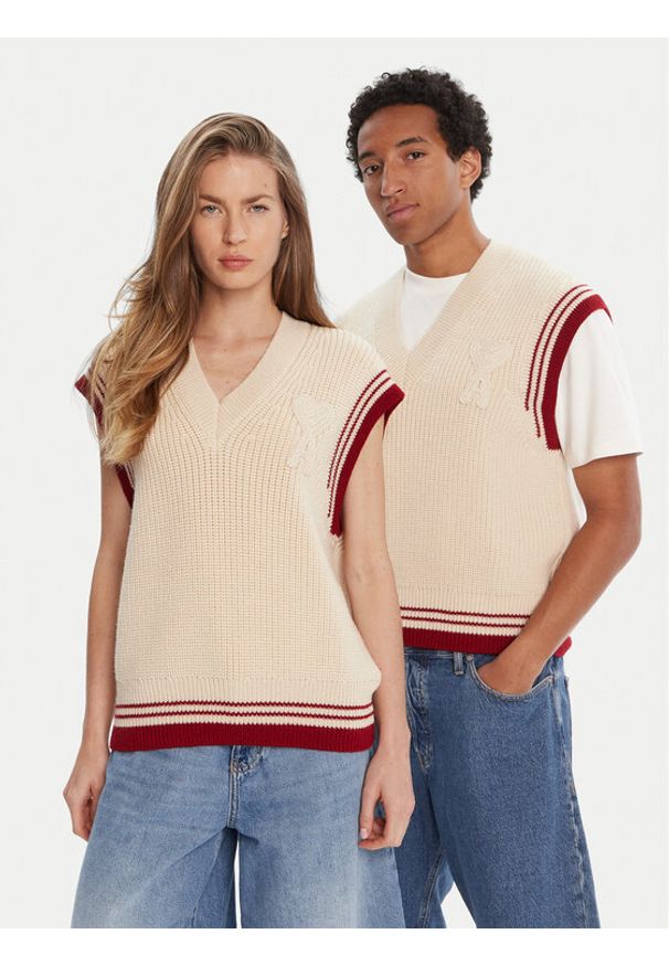 AMI PARIS Sweter UKS768.KN0068 Beżowy Regular Fit. Kolor: beżowy. Materiał: wełna