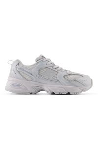 Buty dziecięce New Balance GR530TBA – szare. Okazja: na co dzień, na uczelnię. Kolor: szary. Materiał: guma, materiał, syntetyk. Szerokość cholewki: normalna