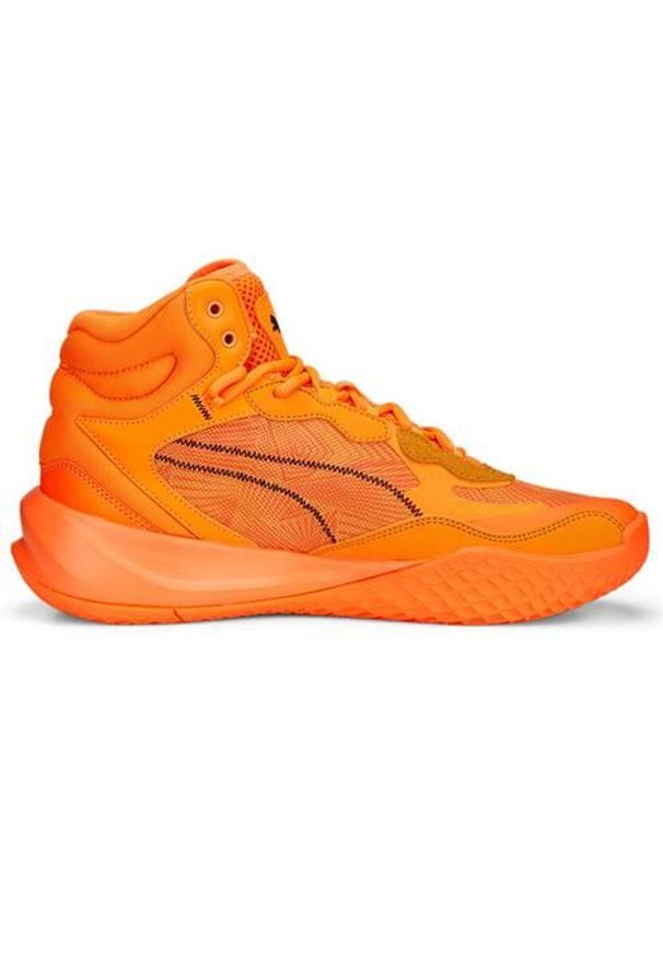 Buty do chodzenia męskie Puma Playmaker Pro Mid Laser. Zapięcie: sznurówki. Kolor: wielokolorowy, pomarańczowy, żółty. Materiał: materiał, syntetyk. Szerokość cholewki: normalna. Sport: turystyka piesza