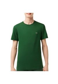 Koszulka Lacoste Classic TH2038-132 - zielona. Kolor: zielony. Materiał: materiał, bawełna. Długość rękawa: krótki rękaw. Długość: krótkie. Wzór: aplikacja