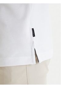 Bugatti Polo 8150-75033C Biały Regular Fit. Typ kołnierza: polo. Kolor: biały. Materiał: syntetyk #2