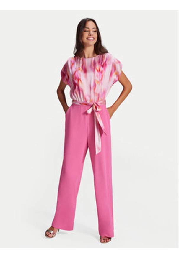 Swing Kombinezon 3AG01700 Różowy Regular Fit. Kolor: różowy. Materiał: syntetyk
