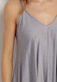 Born2be - Niebieska Rozkloszowana Sukienka z Wiskozy z Cyrkoniami Ellitana. Okazja: na co dzień. Kolor: szary. Materiał: wiskoza. Sezon: lato. Styl: elegancki, casual, klasyczny #6