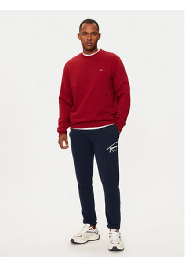 Tommy Jeans Spodnie dresowe Entry DM0DM19479 Granatowy Slim Fit. Kolor: niebieski. Materiał: bawełna