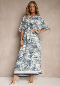 Renee - Niebieska Sukienka Oversize z Wiskozą i Abstrakcyjnym Motywem Lunisana. Okazja: na co dzień. Kolor: niebieski. Materiał: wiskoza. Typ sukienki: oversize. Styl: elegancki, casual