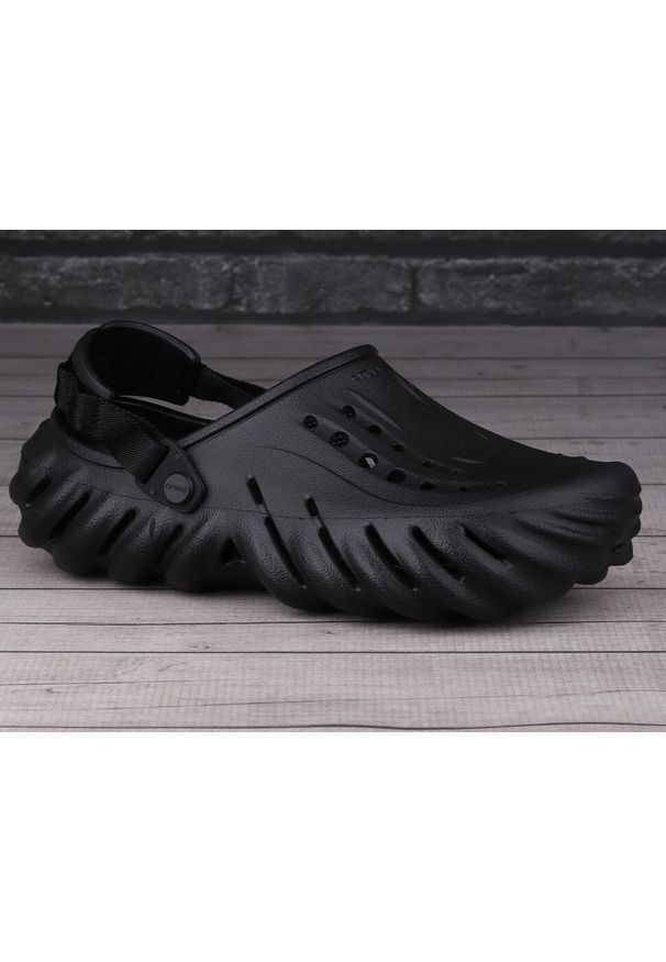 Chodaki męskie Crocs ECHO CLOG. Kolor: czarny. Sport: pływanie