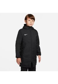 Kurtka treningowa chłopięca Nike JR Park 20. Typ kołnierza: kaptur. Kolor: biały, wielokolorowy, czarny. Materiał: syntetyk. Długość: długie