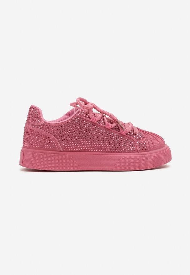 Born2be - Fuksjowe Sneakersy Ozdobione Cyrkoniami na Platformie Lisavionea. Okazja: na co dzień, do pracy. Kolor: różowy. Materiał: jeans, skóra. Wzór: aplikacja. Obcas: na platformie