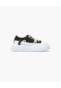 Inuikii - INUIKII MATILDA CANVAS LOW Sneakersy damskie. Okazja: na co dzień. Kolor: czarny. Materiał: materiał, jeans, bawełna, guma. Szerokość cholewki: normalna #1
