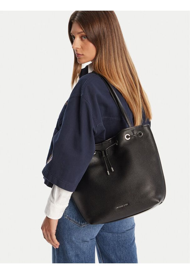 MICHAEL Michael Kors Torebka Avery 30F5SQ7T2L Czarny. Kolor: czarny. Materiał: skórzane