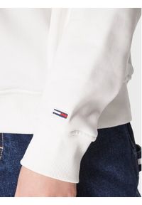 Tommy Jeans Bluza DW0DW15059 Biały Relaxed Fit. Kolor: biały. Materiał: bawełna, syntetyk