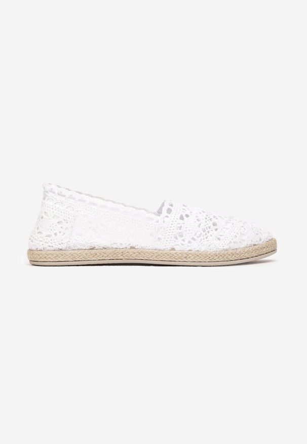 Born2be - Białe Ażurowe Espadryle na Podeszwie z Plecionki Satisfyinglys. Nosek buta: okrągły. Zapięcie: bez zapięcia. Kolor: biały. Szerokość cholewki: normalna. Wzór: ażurowy. Wysokość cholewki: przed kostkę. Materiał: materiał, jeans, koronka. Obcas: na płaskiej podeszwie. Styl: boho