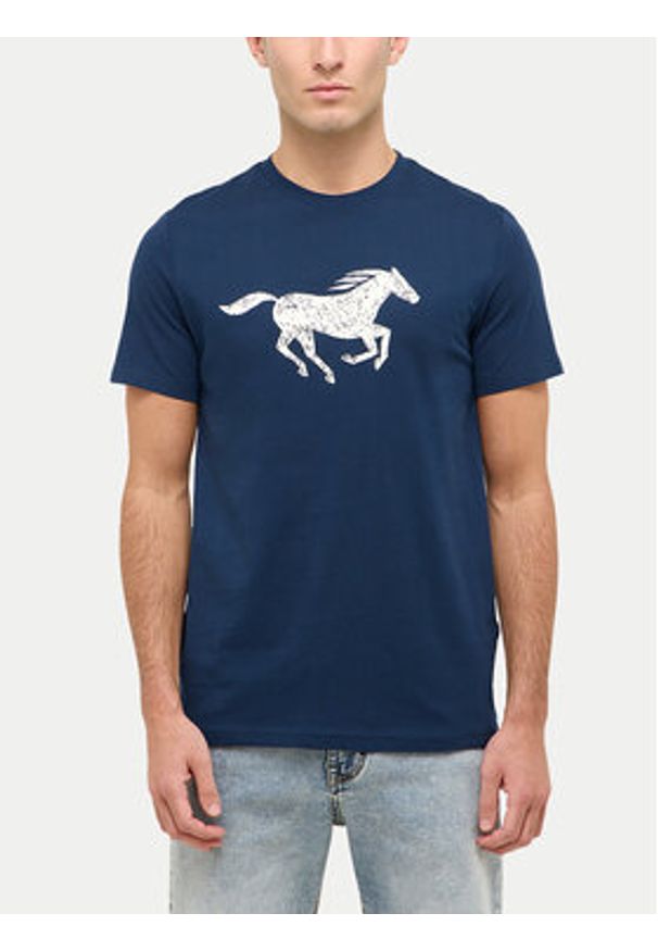 Mustang T-Shirt Austin 1016483 Granatowy Regular Fit. Kolor: niebieski. Materiał: bawełna