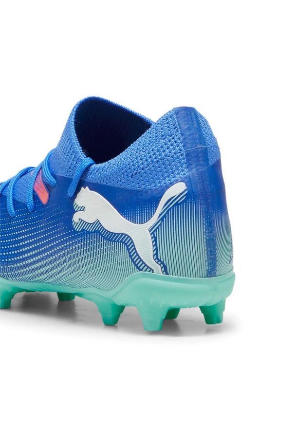 Buty piłkarskie męskie Puma Future 7 Match. Zapięcie: sznurówki. Kolor: niebieski. Materiał: materiał. Szerokość cholewki: normalna. Sport: piłka nożna