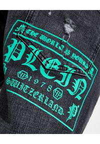 Philipp Plein - PHILIPP PLEIN - Ciemnoszare spodnie jeansowe Straight Gothic. Kolor: szary. Wzór: aplikacja, nadruk. Styl: klasyczny, elegancki #5
