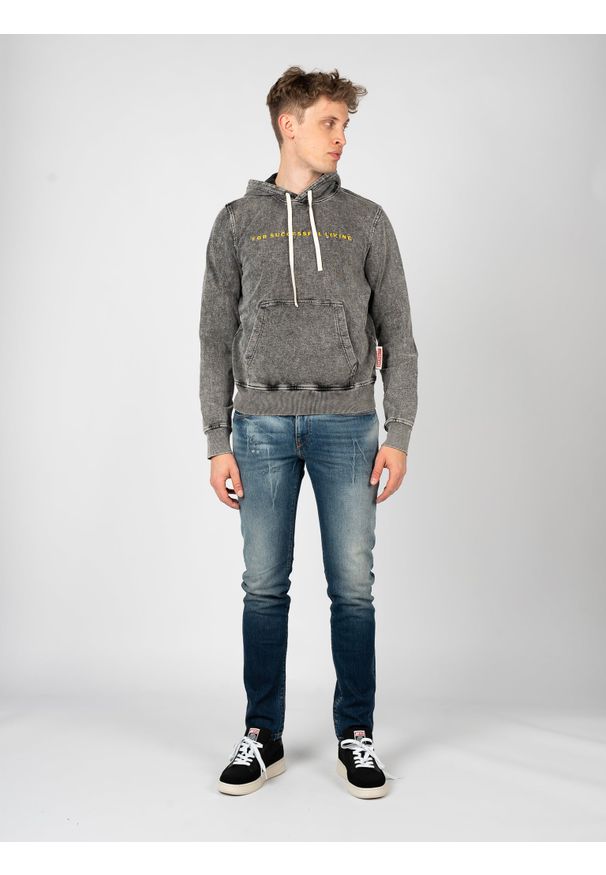 Diesel Jeansy "D-Strukt" | A12027-R9E14 | Mężczyzna | Niebieski. Okazja: na co dzień. Kolor: niebieski. Styl: rockowy, casual, elegancki