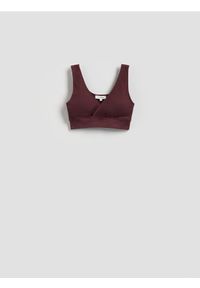 Reserved - Bezszwowy top w stylu sportowym - brązowy. Kolor: brązowy. Materiał: dzianina, prążkowany. Styl: sportowy