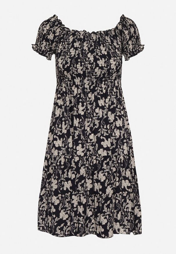 Born2be - Granatowa Bawełniana Sukienka z Dekoltem Typu Hiszpanka i Lekką Falbanką Hannesia. Okazja: na co dzień. Typ kołnierza: dekolt hiszpanka. Kolor: niebieski. Materiał: bawełna. Sezon: wiosna, lato. Styl: elegancki, casual. Długość: mini