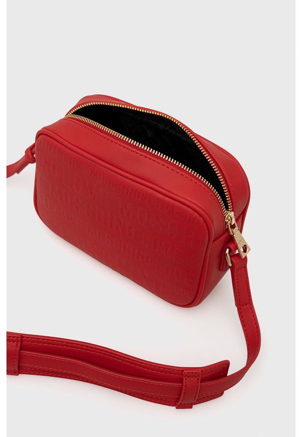 Love Moschino - Torebka. Kolor: czerwony. Rodzaj torebki: na ramię