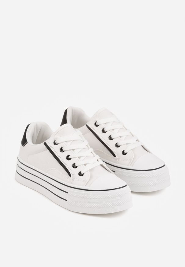 Born2be - Biało-Czarne Klasyczne Trampki na Grubej Podeszwie Araenes. Kolor: biały. Materiał: jeans. Szerokość cholewki: normalna. Wzór: gładki. Styl: klasyczny