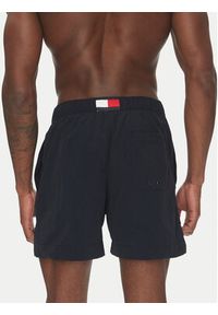 TOMMY HILFIGER - Tommy Hilfiger Szorty kąpielowe Essential UM0UM02793 Granatowy Regular Fit. Kolor: niebieski. Materiał: syntetyk #3